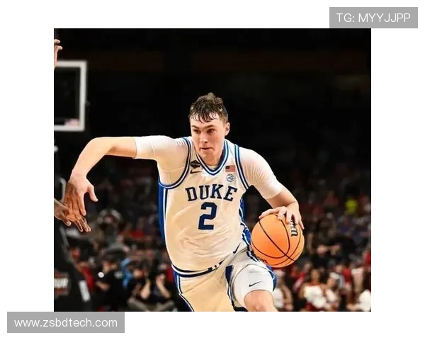 弗拉格砍下十五分十篮板助攻显眼 独行侠惊险力克步行者拿下关键胜利