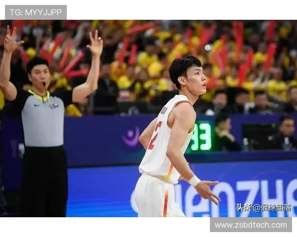 朱芳雨称小杨G联赛首秀体能充足掌控比赛锻炼目标达成表现亮眼