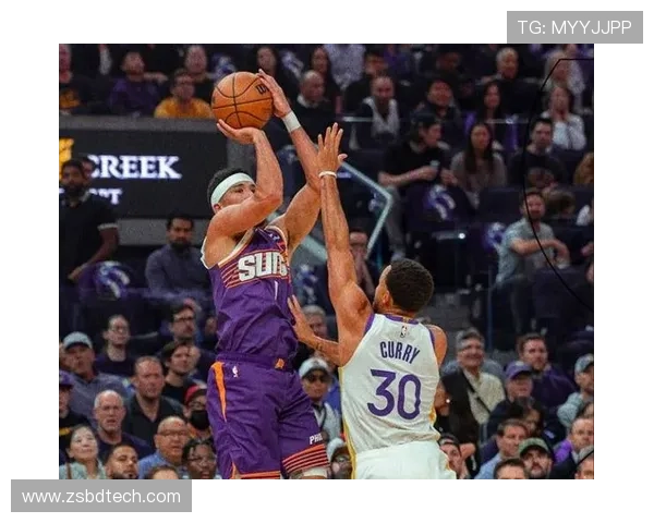 库里砍下28分力压布克38分表现勇士主场发威轻取太阳